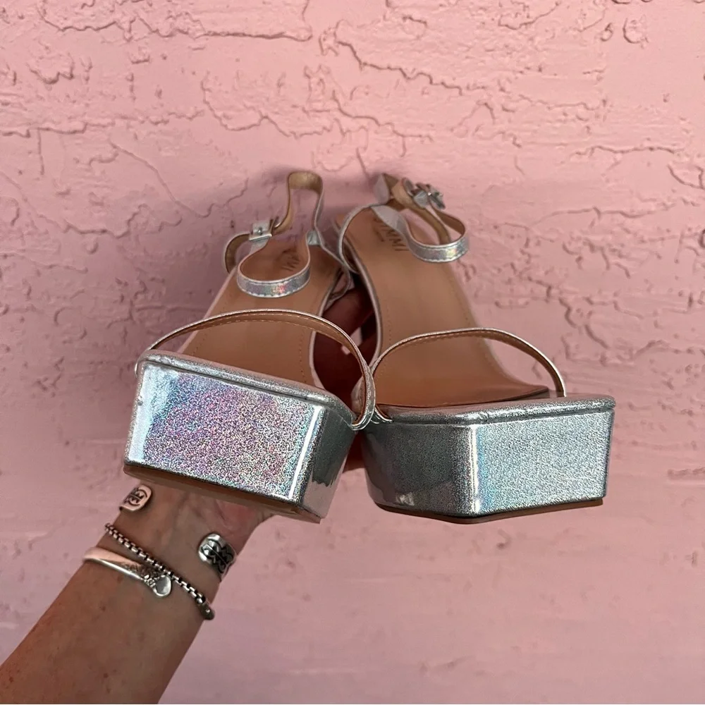 Simmi London Platform Metallic Iridescent Silver Genesis Heels Womens Size 7